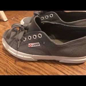 Grey Supergas